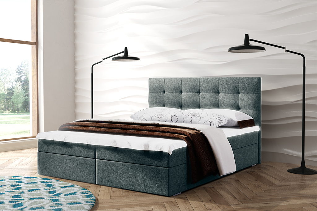 Lewis Lux05