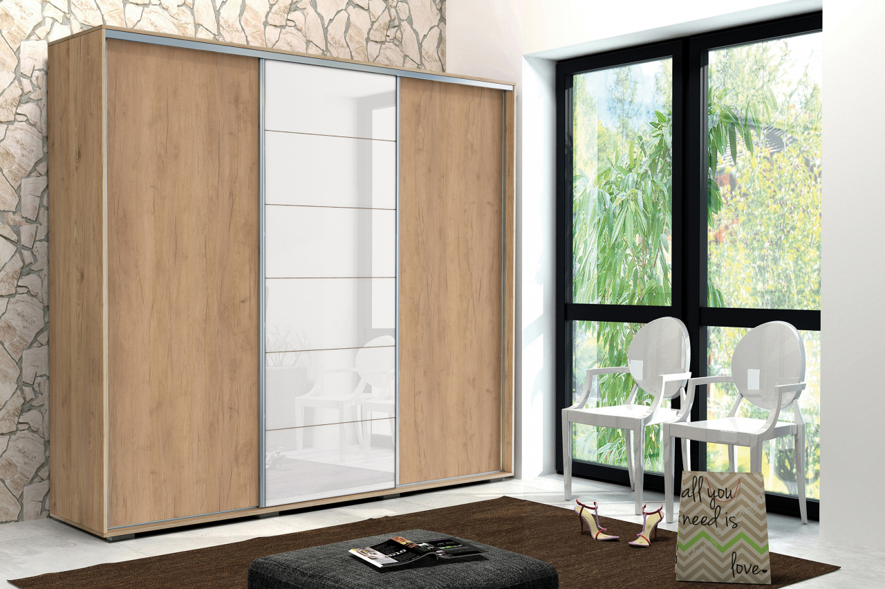 Akciós Virginia (A28) 250 cm gardróbszekrény +ingyenes kiszállítás